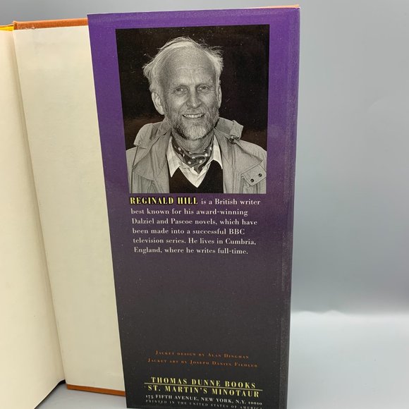 Singing the Sadness Mystery Book by Reginald Hill - Picture 5 of 7